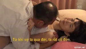 Cám dỗ khó vượt qua trước cô bạn thân của nhân tình có cặp vú to